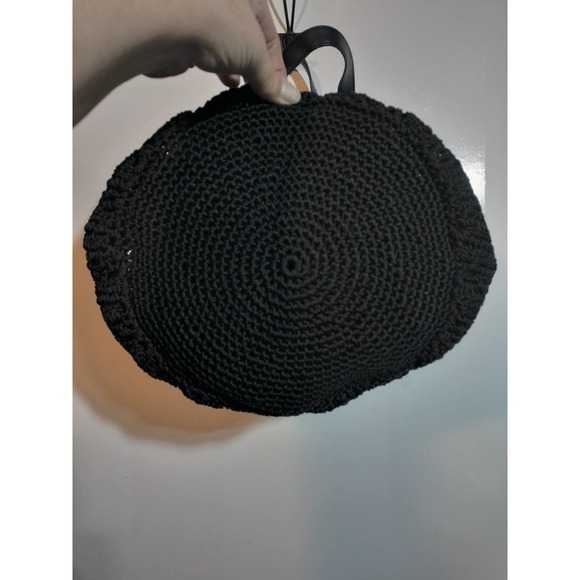 The Sak Collective black crochet bucket shoulder purse like new med-lg - Picture 3 of 6